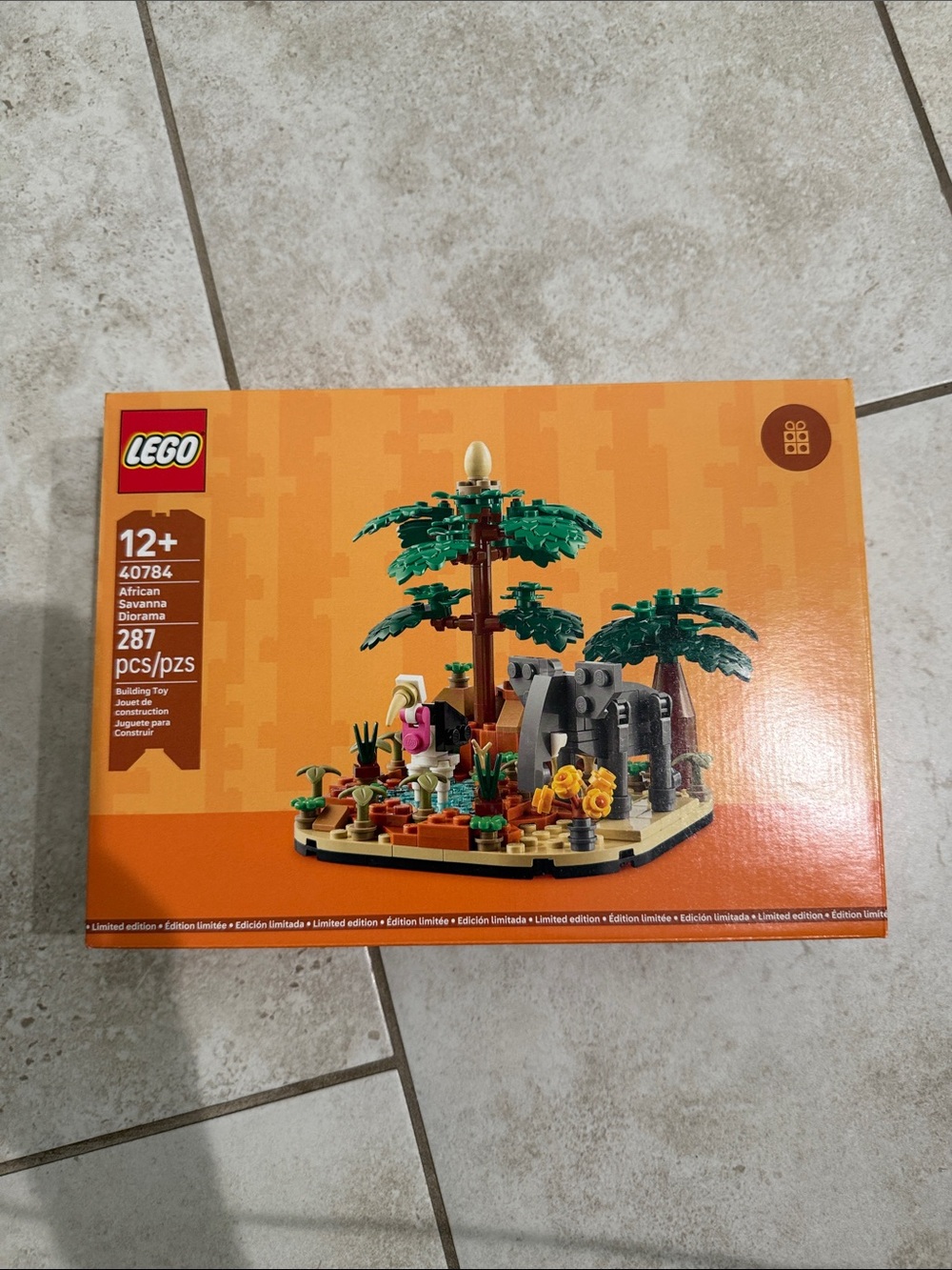 LEGO African Savanna Diorama 40784 nwt unopened